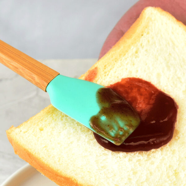 TW-SS54900 Multi-use Silicone Heat-resistant Cream Spreader for Kitchen - Image 4